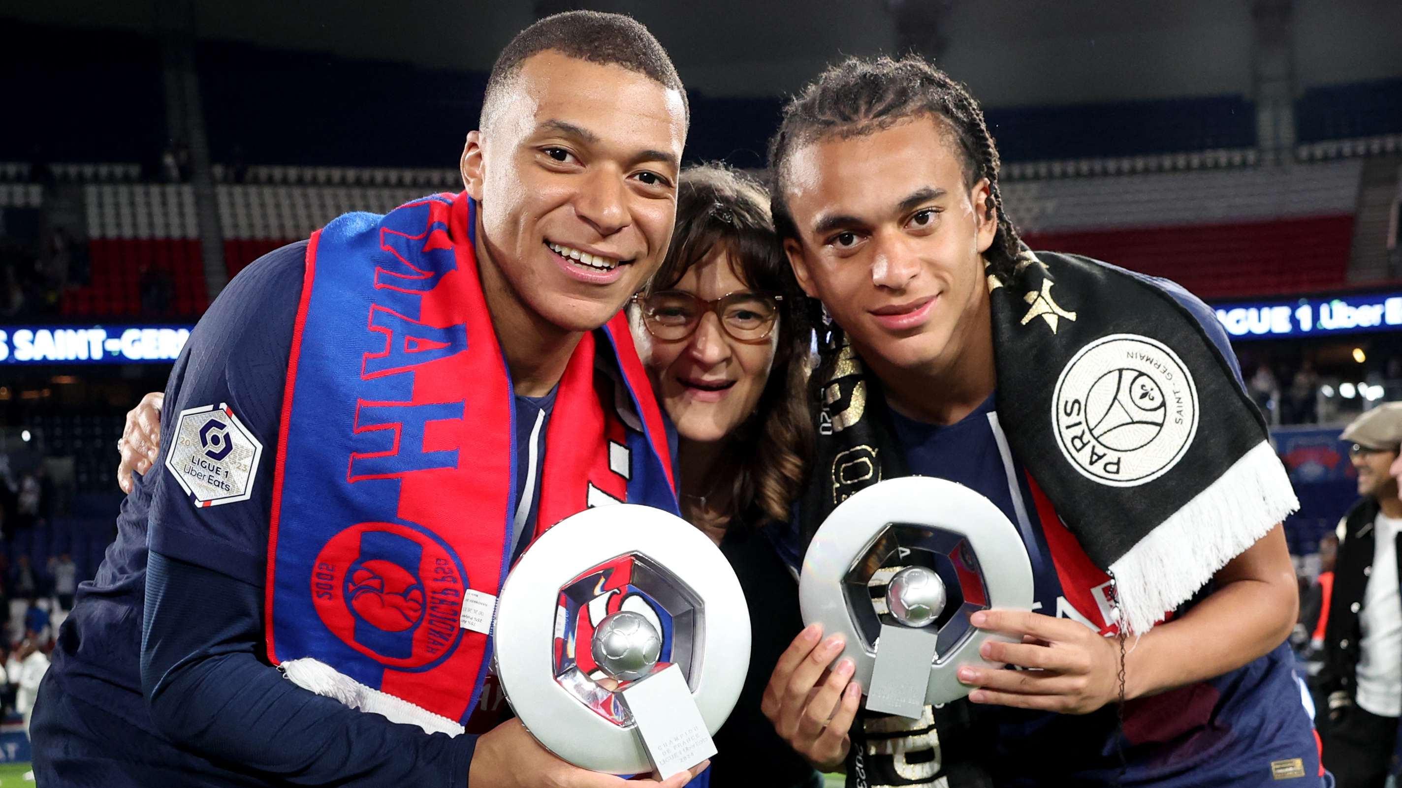 占得先机的 占得先机的